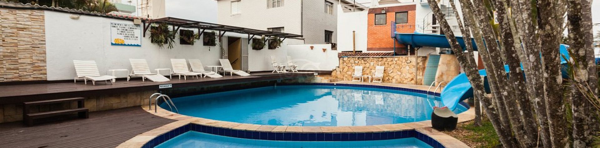 pool-v9035741
